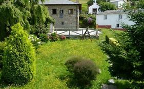 Apartamentos y Casa La Paredana, agroturismo